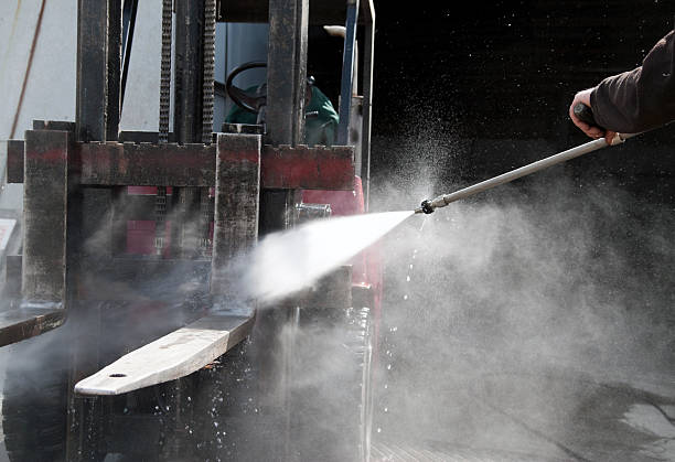 Best Dumpster Area Cleaning  in White Plains, NC